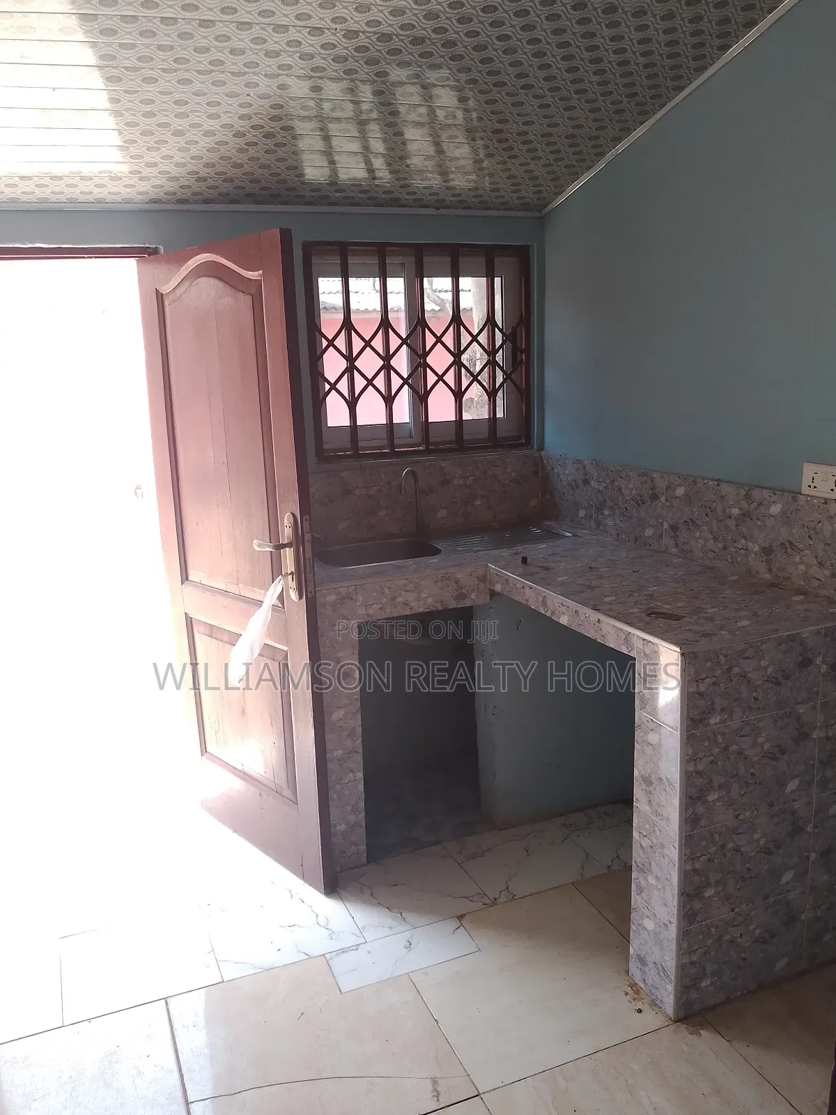 1bdrm Apartment in Community 18 Area, Spintex for rent