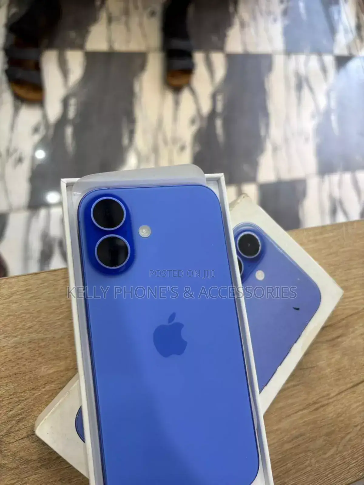 Apple iPhone 16 256 GB Blue