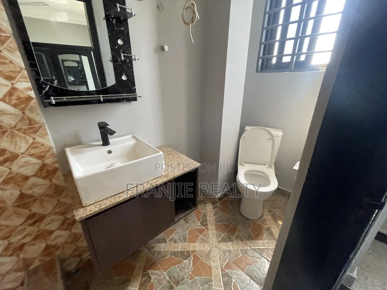 2bdrm Apartment in Franjie Realty, Bortiano for rent