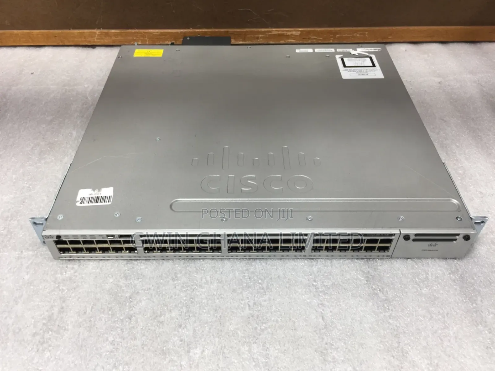 Cisco Catalyst 3850 Ws-C3850-48t-T 48-Port Gigabit Switch W