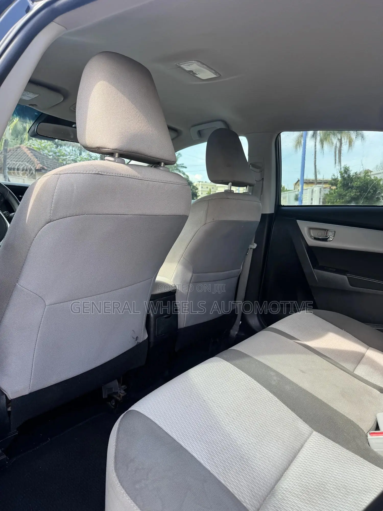 Toyota Corolla LE 4dr Sedan (1.8L 4cyl CVT) 2017 Black