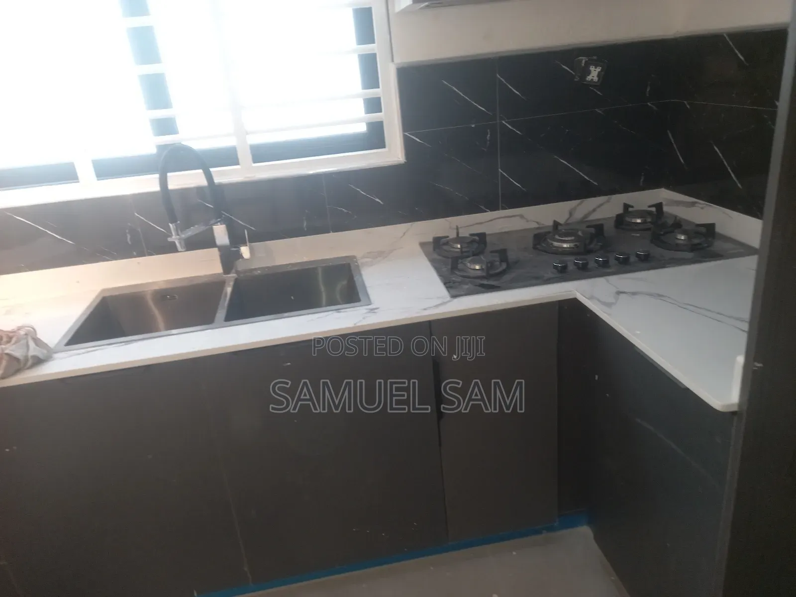 3bdrm House in Sakumono, Tema Metropolitan for sale