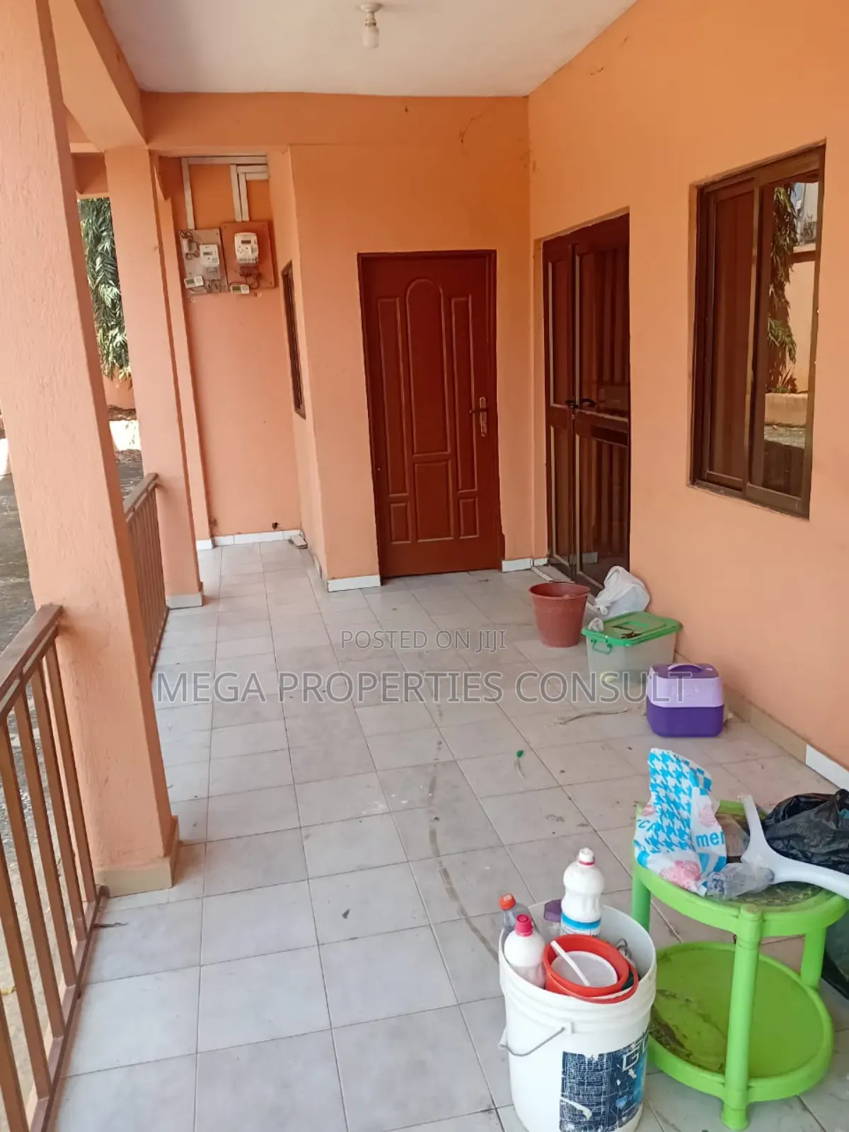 4bdrm Apartment in Sowutwuom for rent