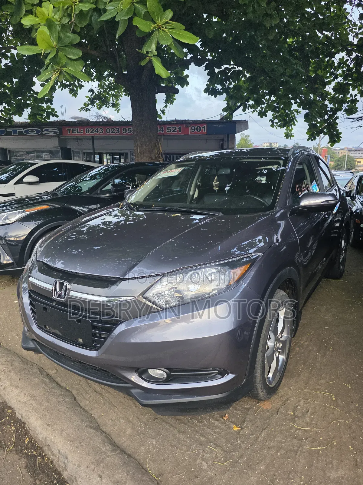 Honda HR-V EX-L w/Navigation FWD 2018 Gray