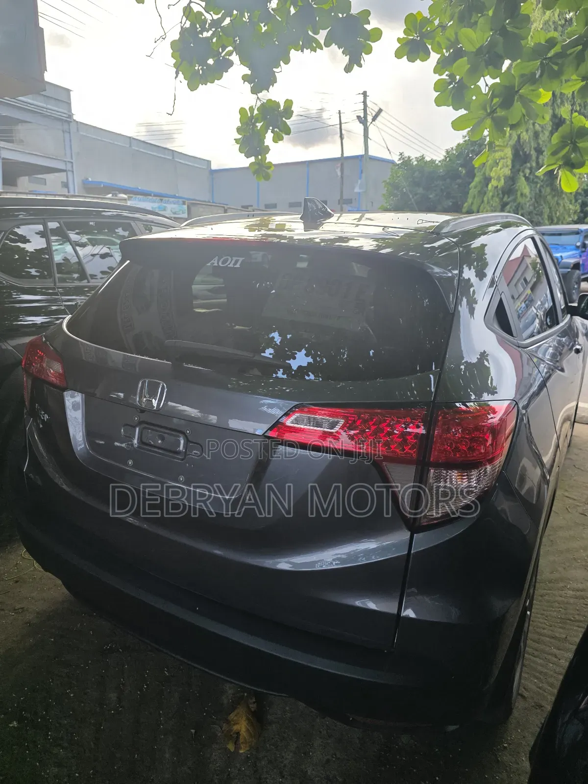 Honda HR-V EX-L w/Navigation FWD 2018 Gray