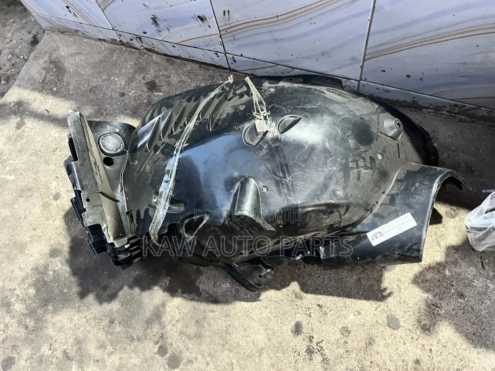 Mud Guard Rubber For Mercedes Benz C250 Or W204