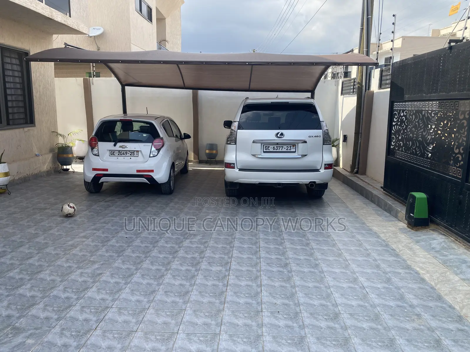 Free Roll Car Canopies