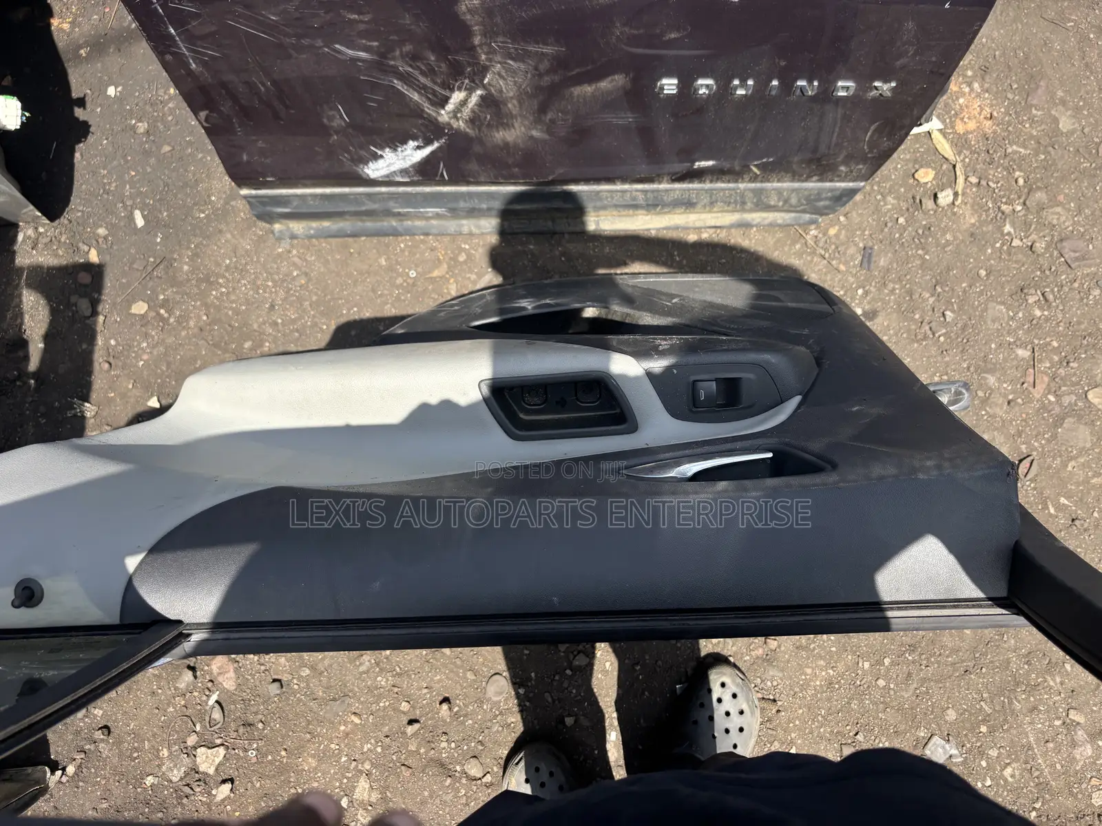 Chevrolet Equinox 2017,2018,2019,2020,2021,2022 Doors Available
