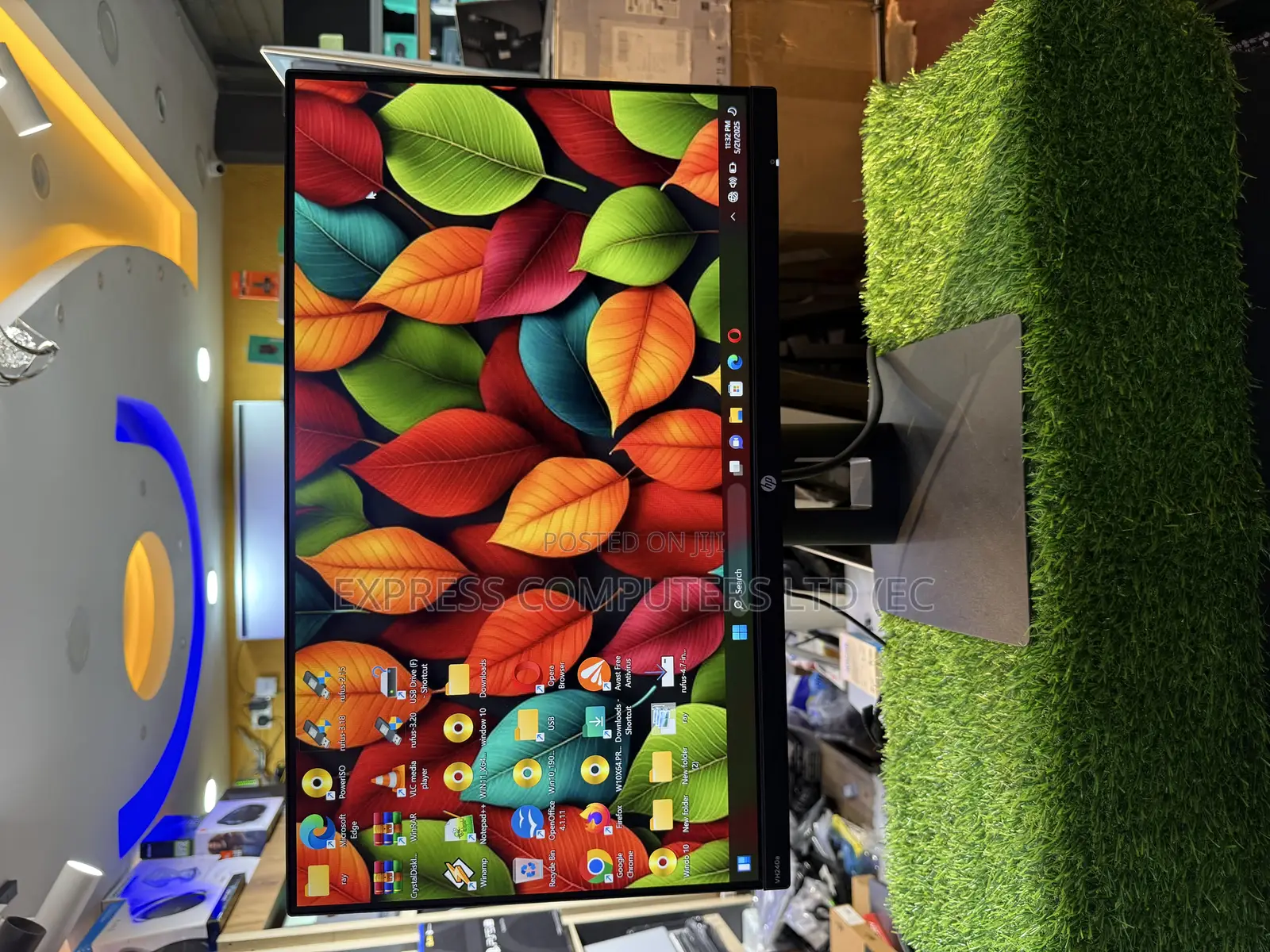 Hp 24 Inches Edgeless Ips ,Full Hd 1080p Monitor.Good for Gaming