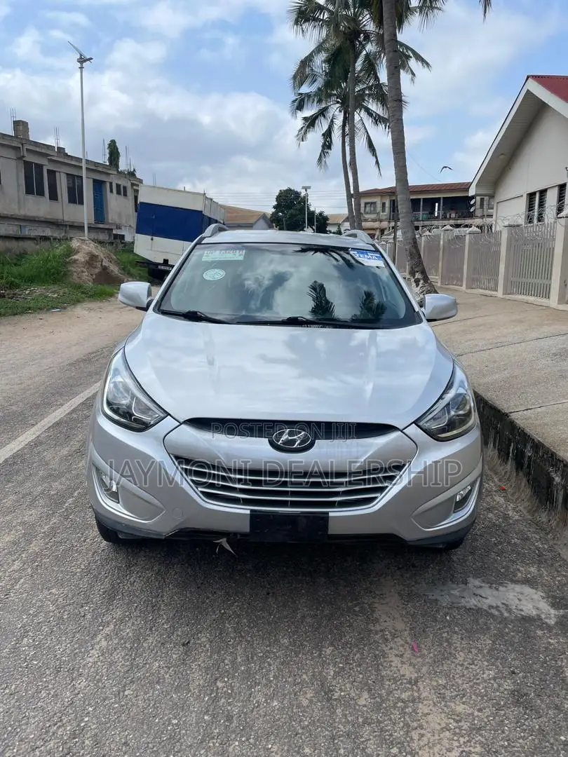 Hyundai Tucson 2015 Silver