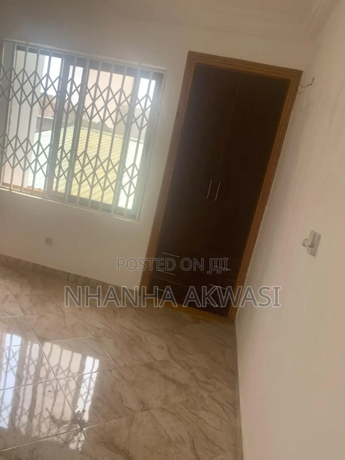 5bdrm House in Klagon Ndc, Sakumono for rent