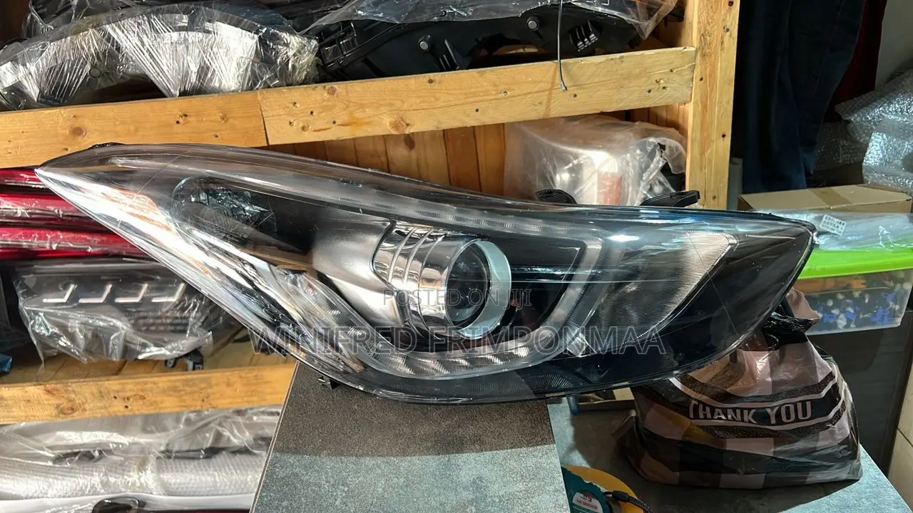 Hyundai Elantra Headlight Led