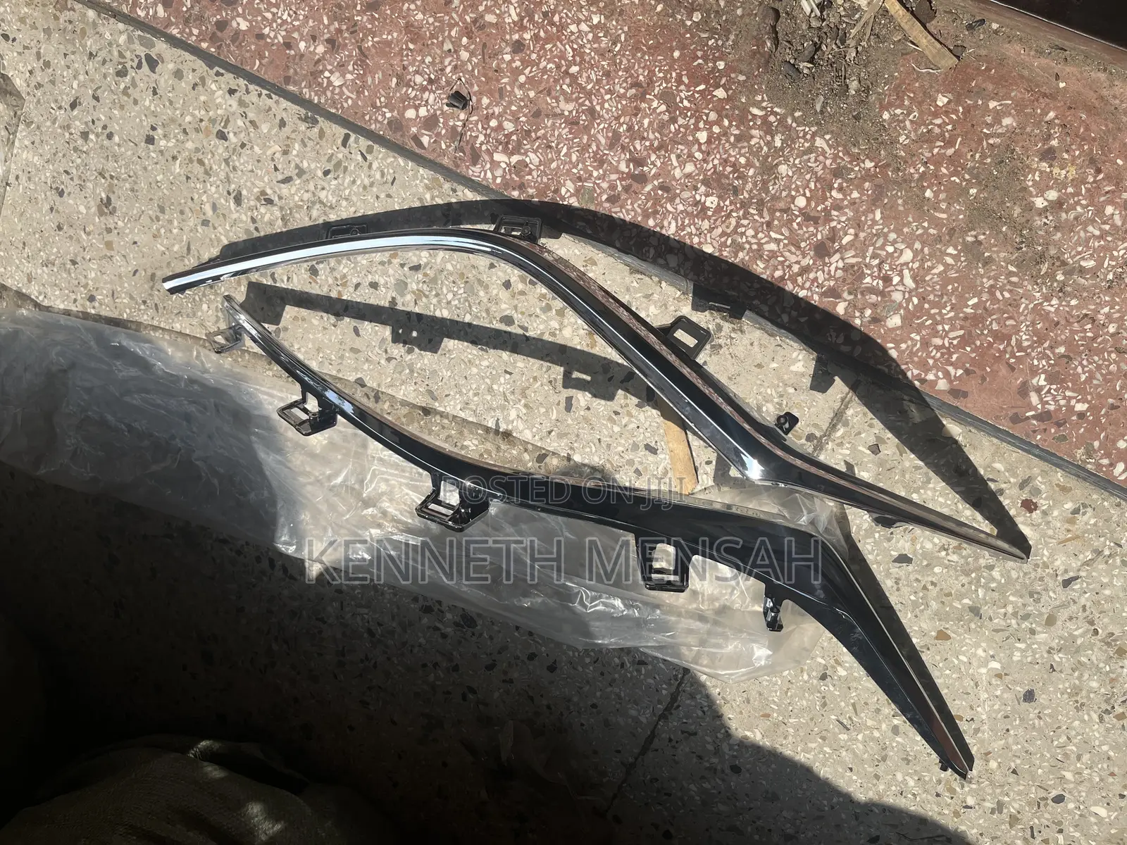Mazda 3 2014 Head Lamp Chrome /Grill Chrome Pair