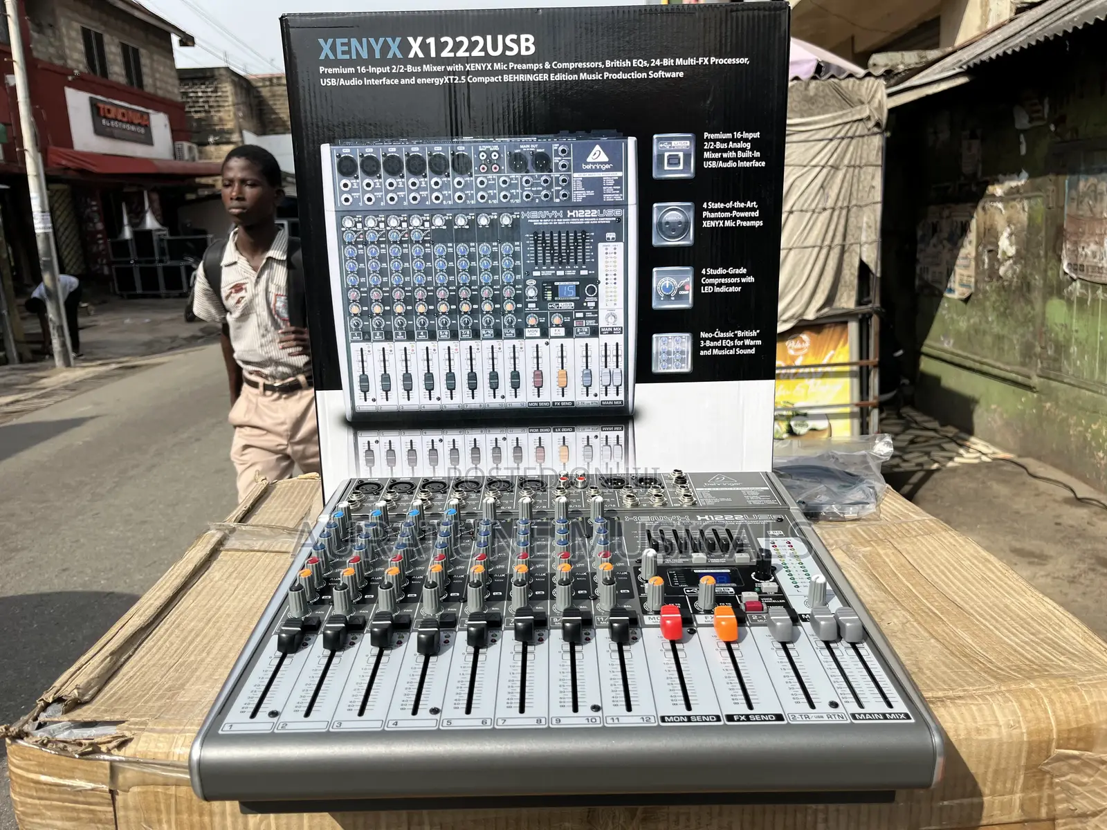 Xenyx X1222usb 12 Channel Mixer With Usb and Effects