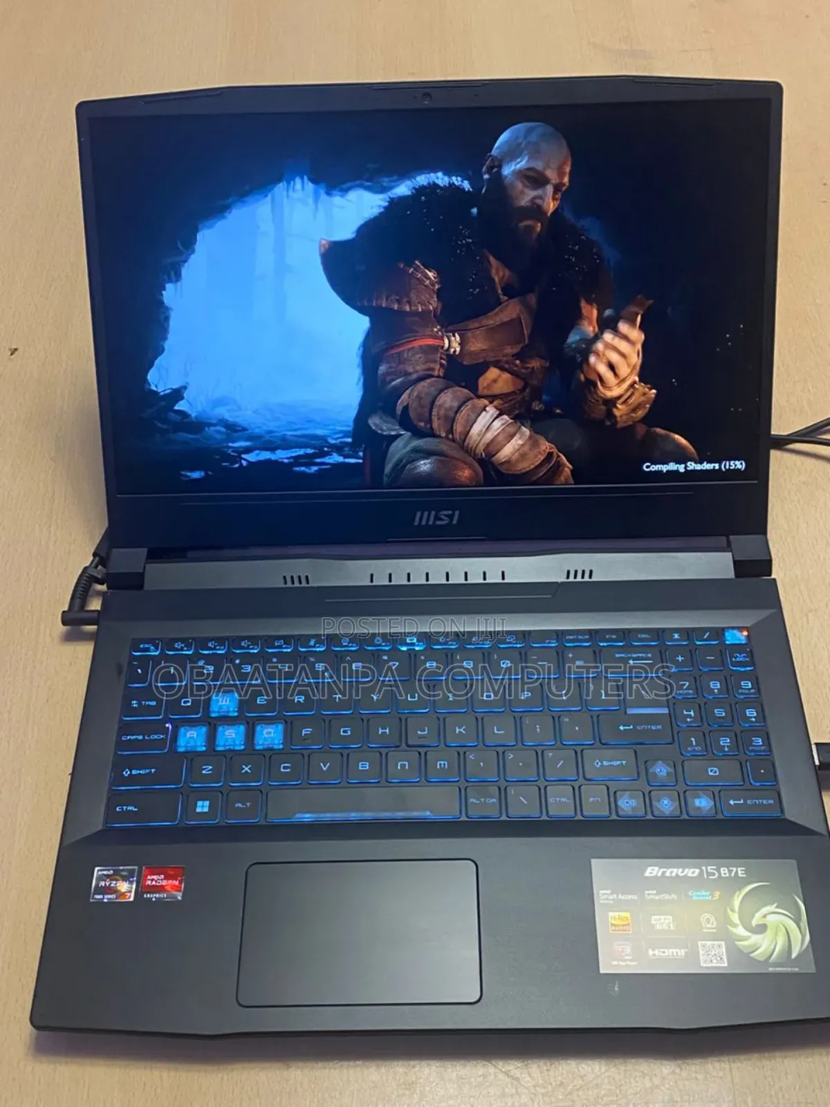 Laptop MSI Katana 15 16GB AMD Ryzen 7 SSD 1T