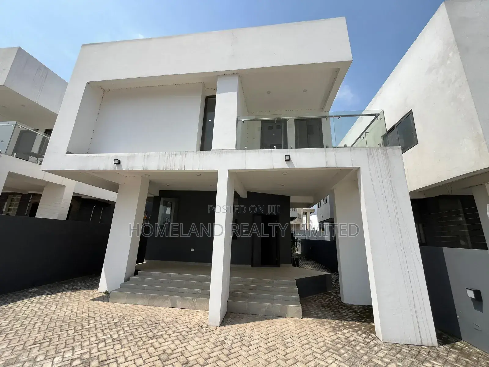 3bdrm Duplex in Adjiganor 69, East Legon for rent