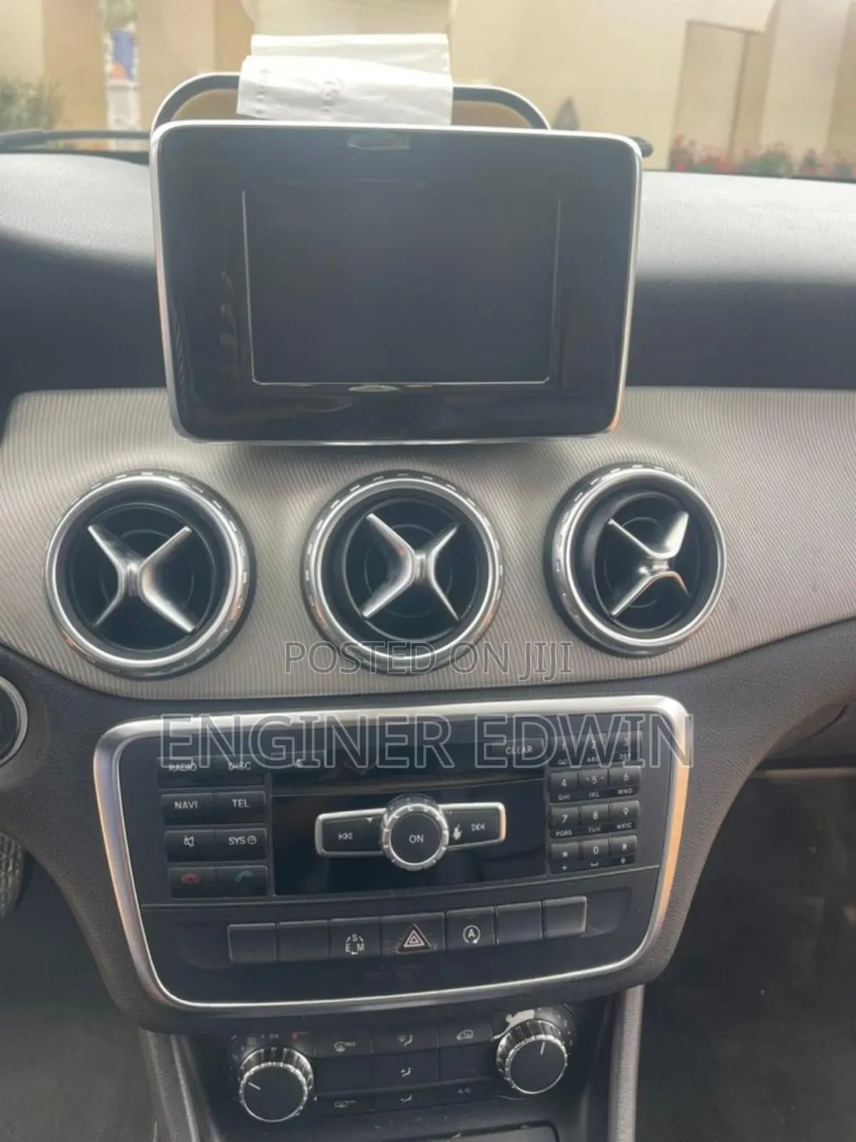 Mercedes-Benz GLA 250 2015 White