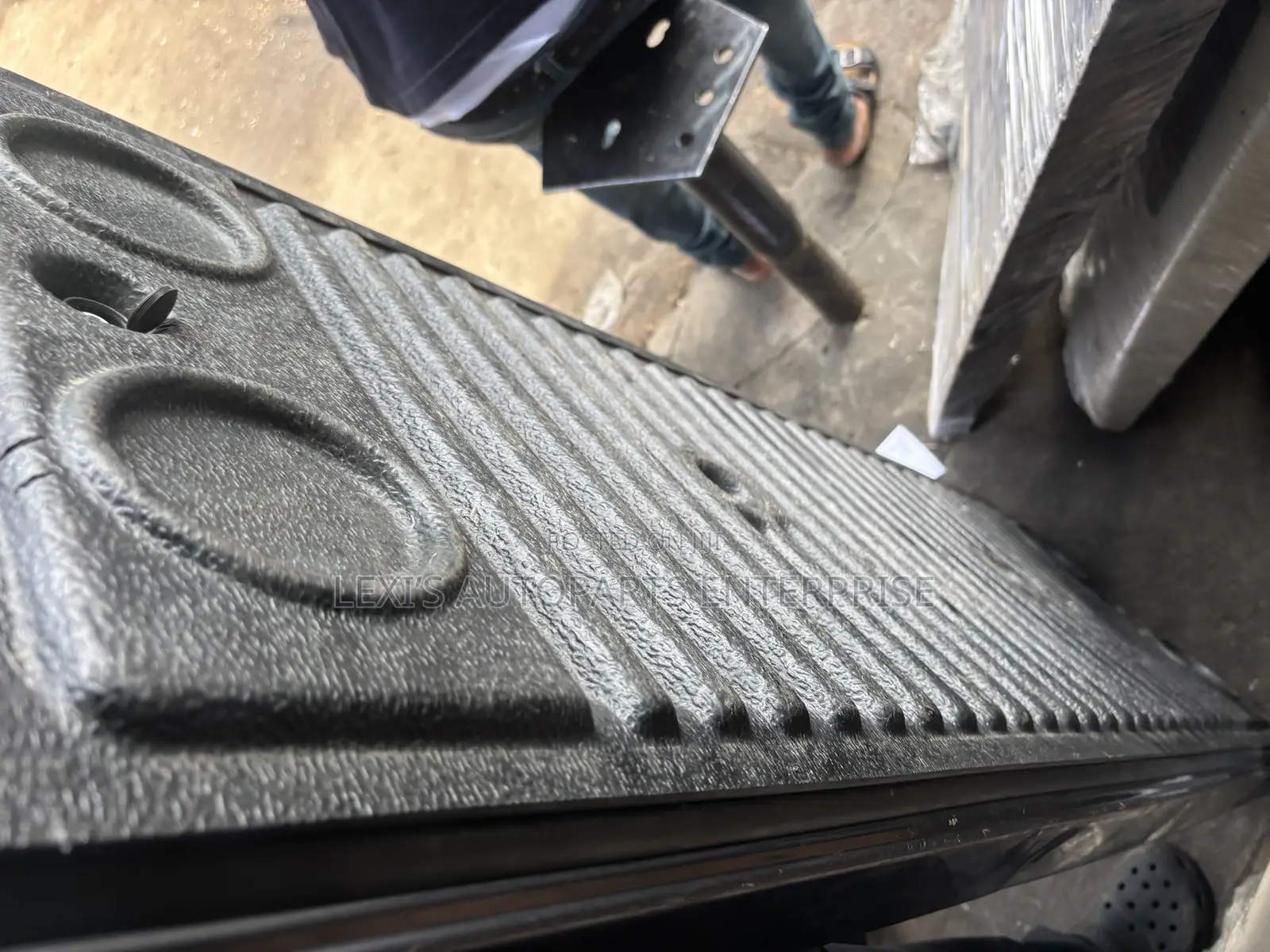 Toyota Hilux 2017,2018,2019,2020,2023 Tailgate/ Boot Available
