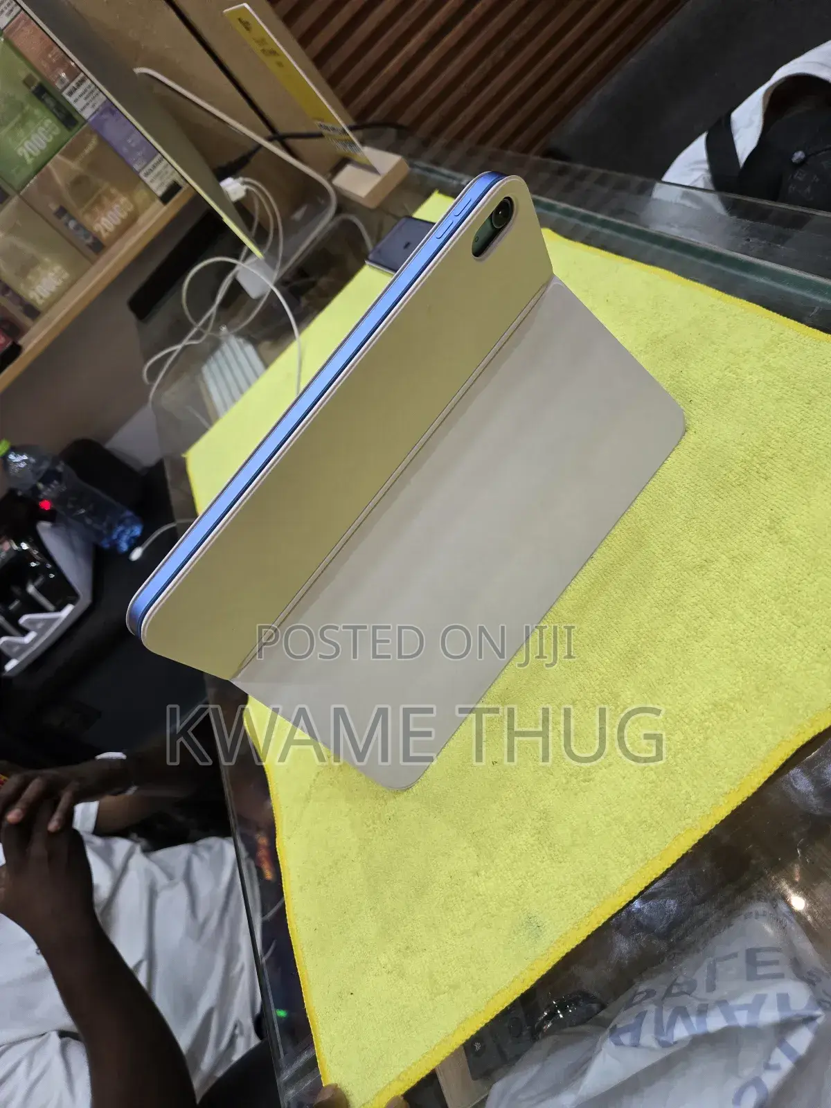 New Apple iPad (2025) 128 GB