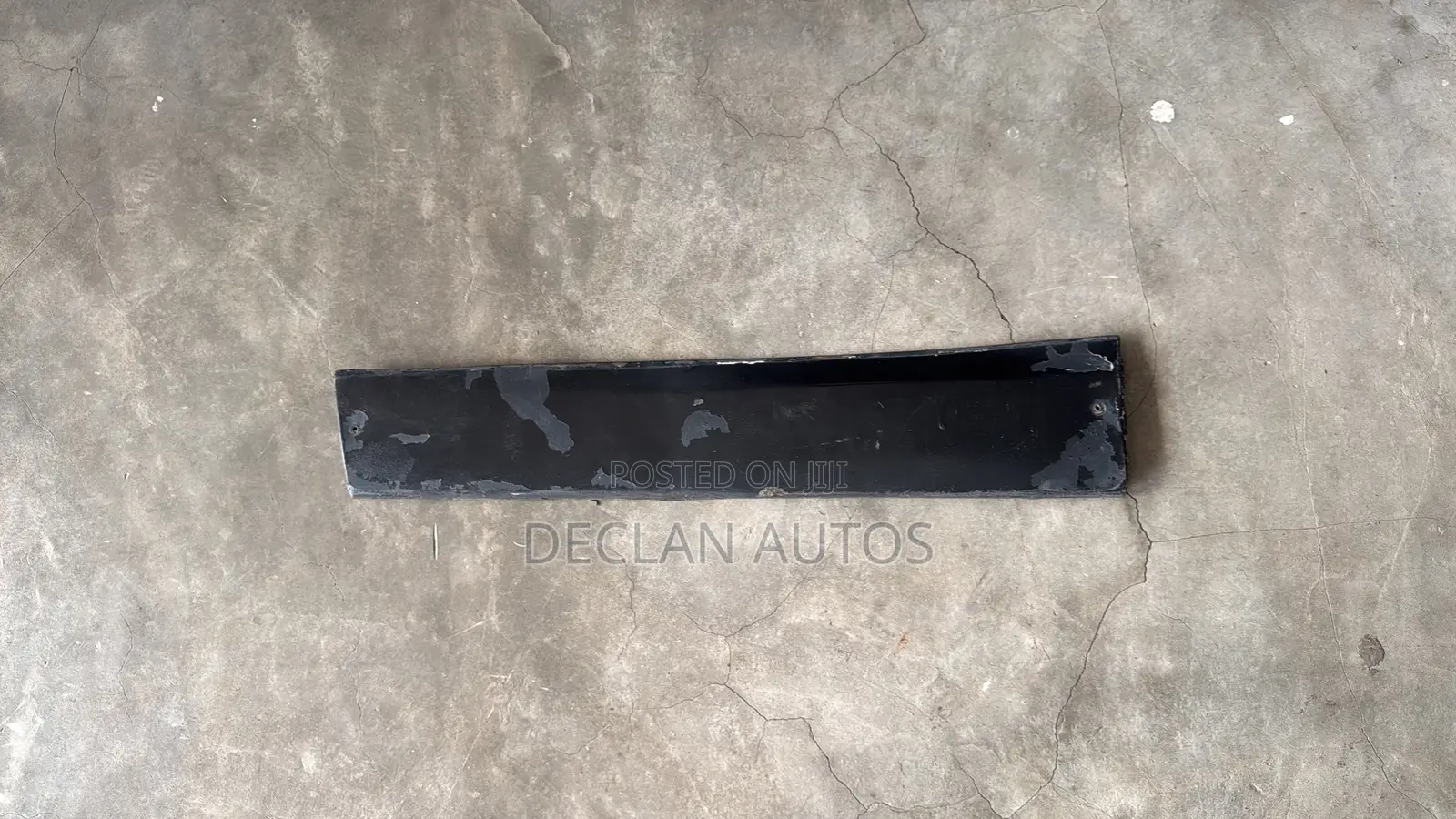 Oem Genuine Acura Left (Driver Side) Rear Door Lower Garnish