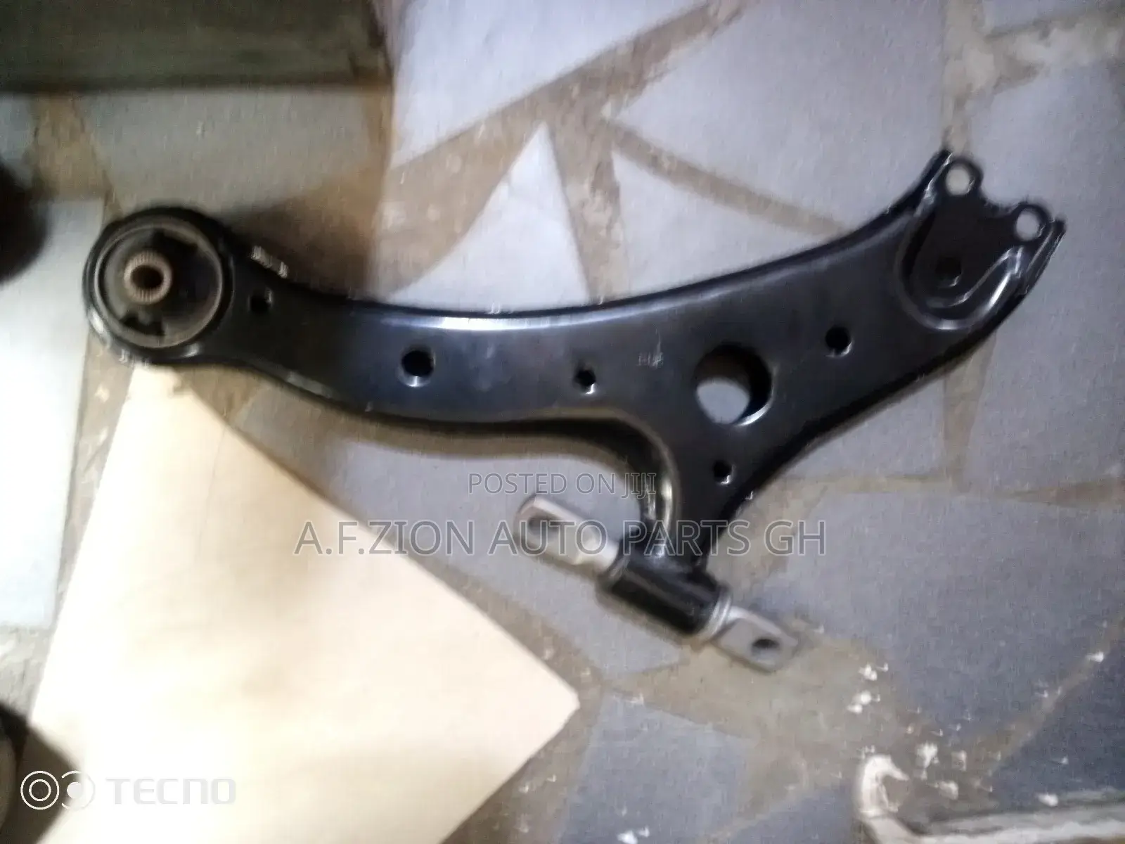 Toyota Camry 2016 Lower Arms Pair