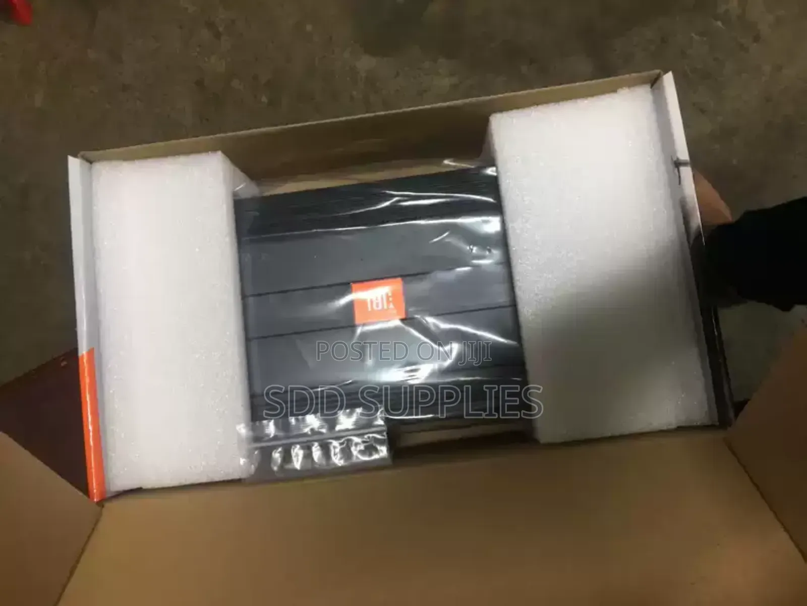 Jbl A9004 High End 1200 Watts  4 Channels Car Amplifier
