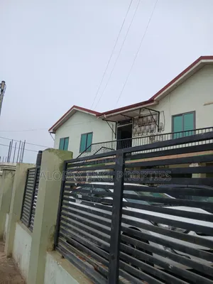 1bdrm House in Chamber Self, Adenta for rent