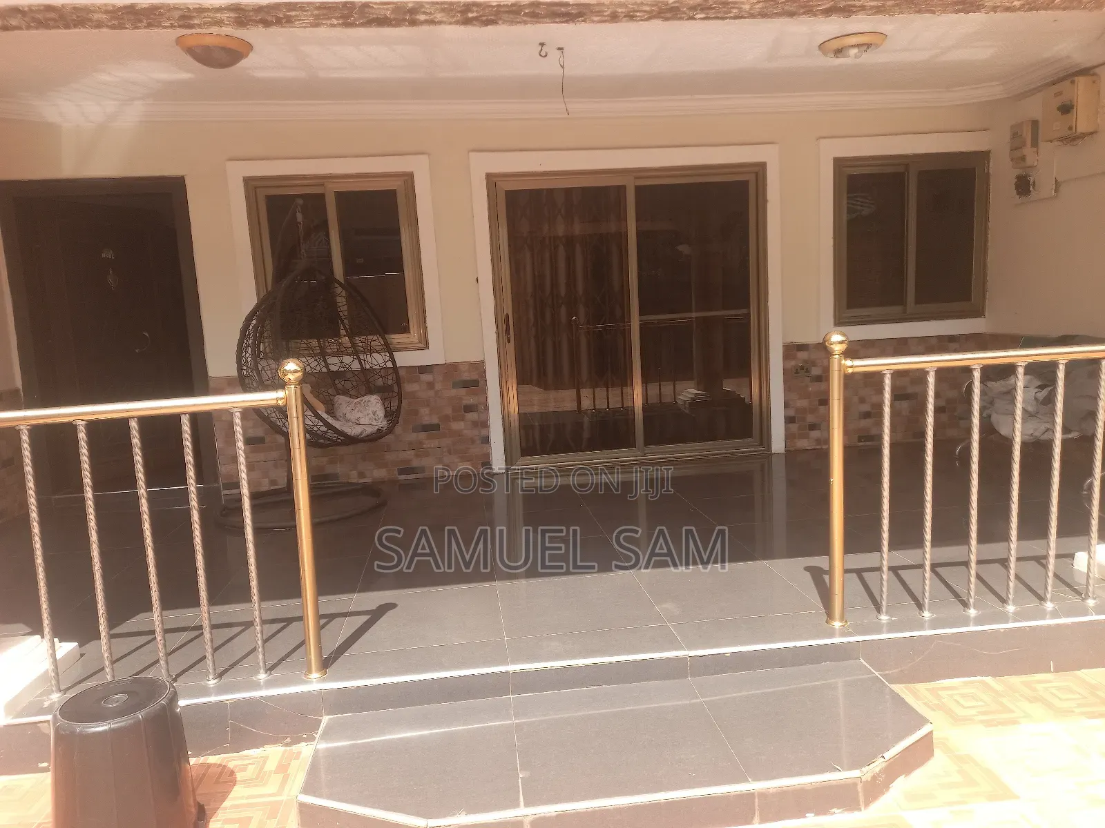 Furnished 5bdrm House in Tema Community 14 for rent