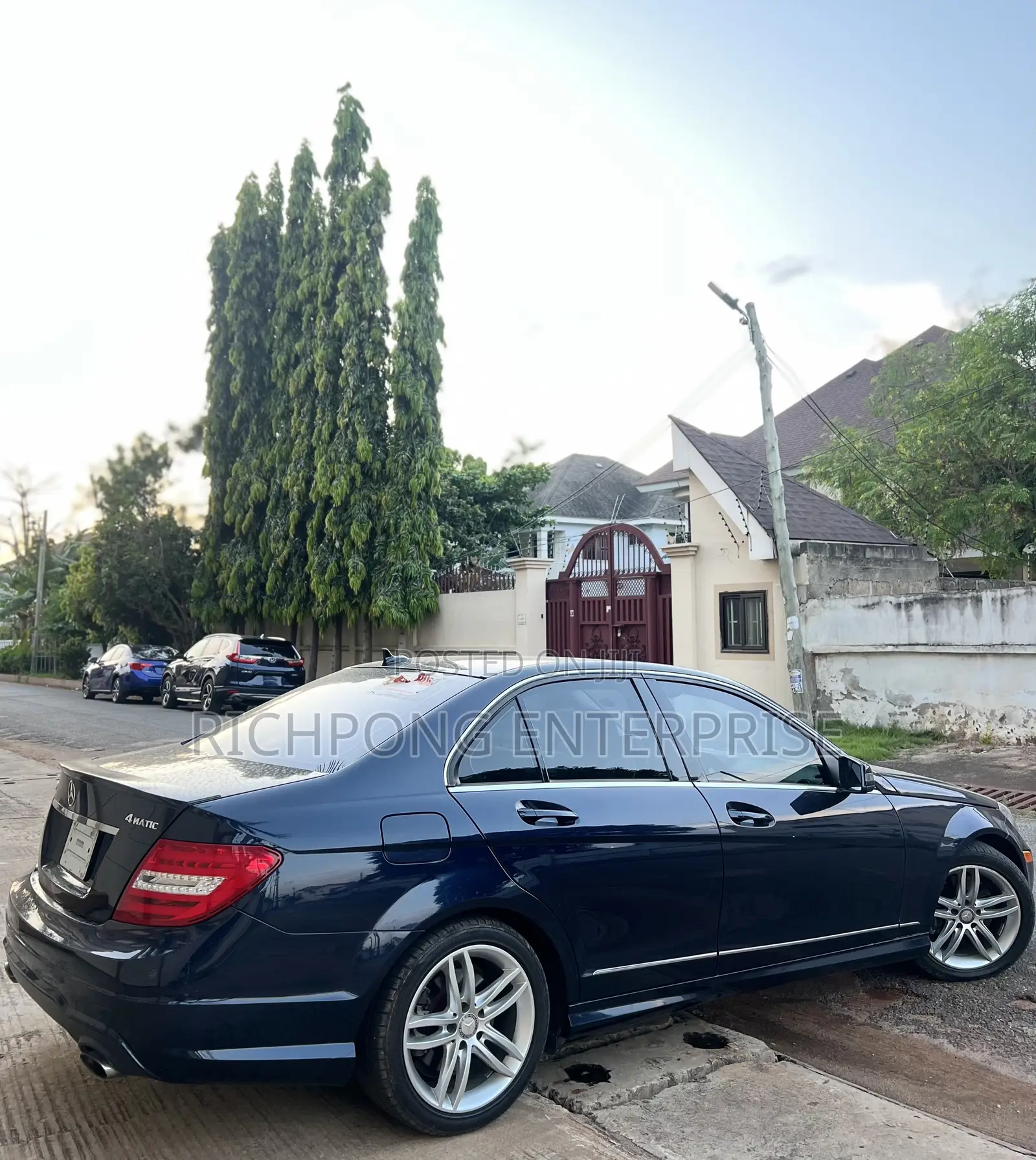Mercedes-Benz C300 Sport 4Matic Sedan AWD (3.5L 6cyl 7A) 2014 Blue