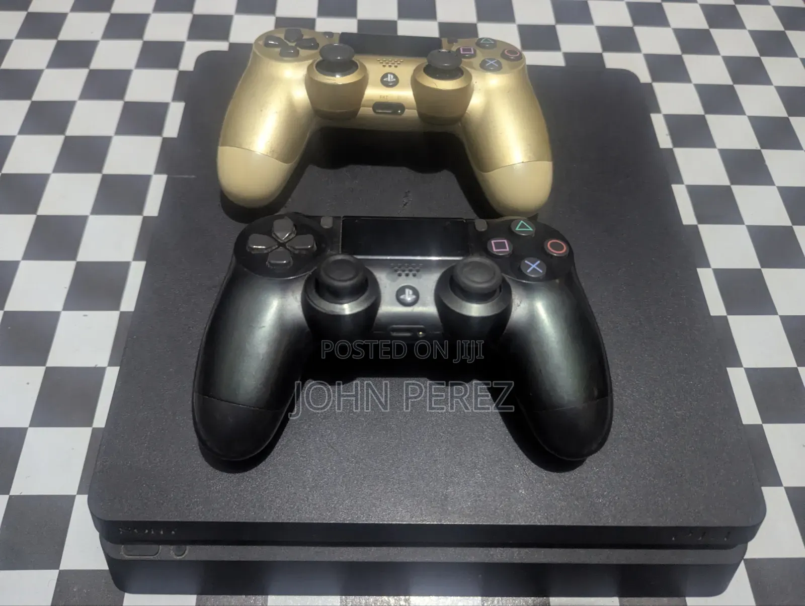 Playstation 4 Slim