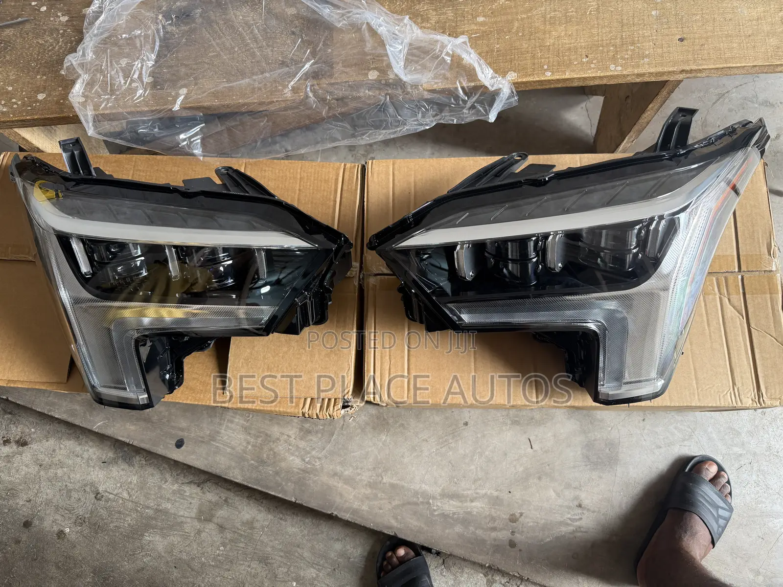 Toyota Tundra 2024 Spec Led Headlight