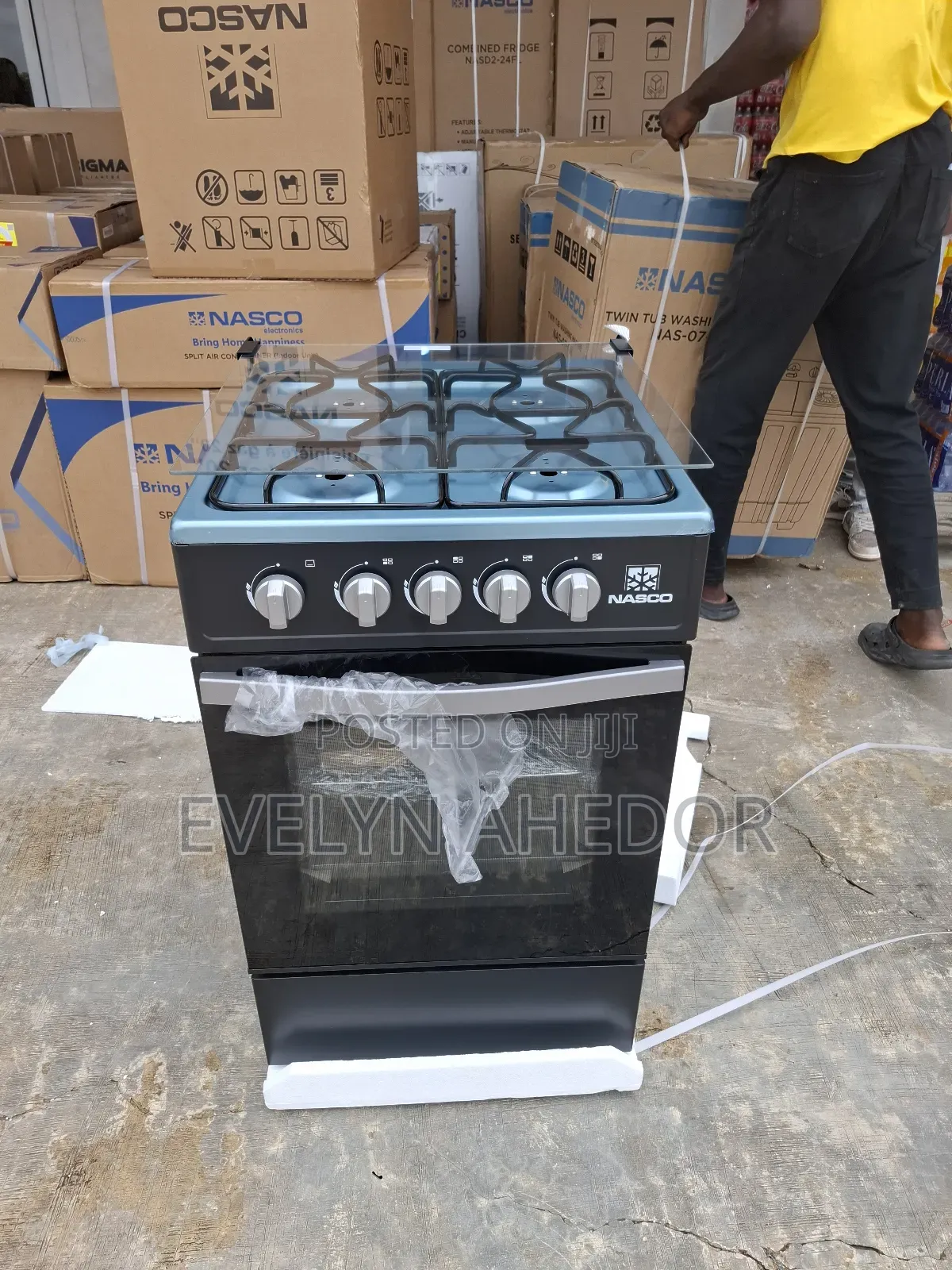 Affordable and Stainless Steel Nasco Gas Cooker 50by50 With Oven