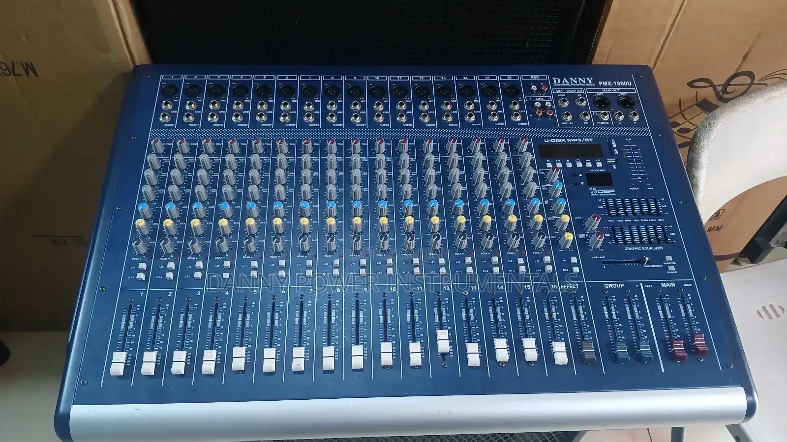 Danny Powered Mixer 16chanels