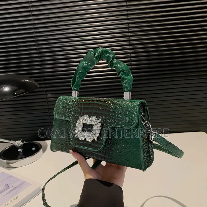Fashionable Cross-Body Bag