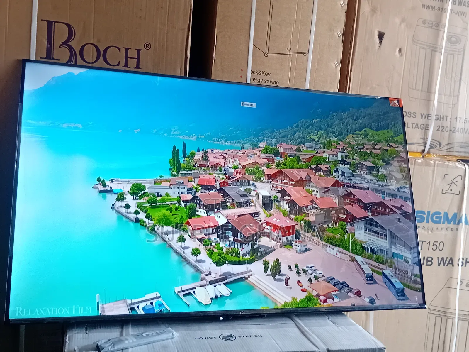 Best Deal in Town TCL 55 Inches Television With Smart Features