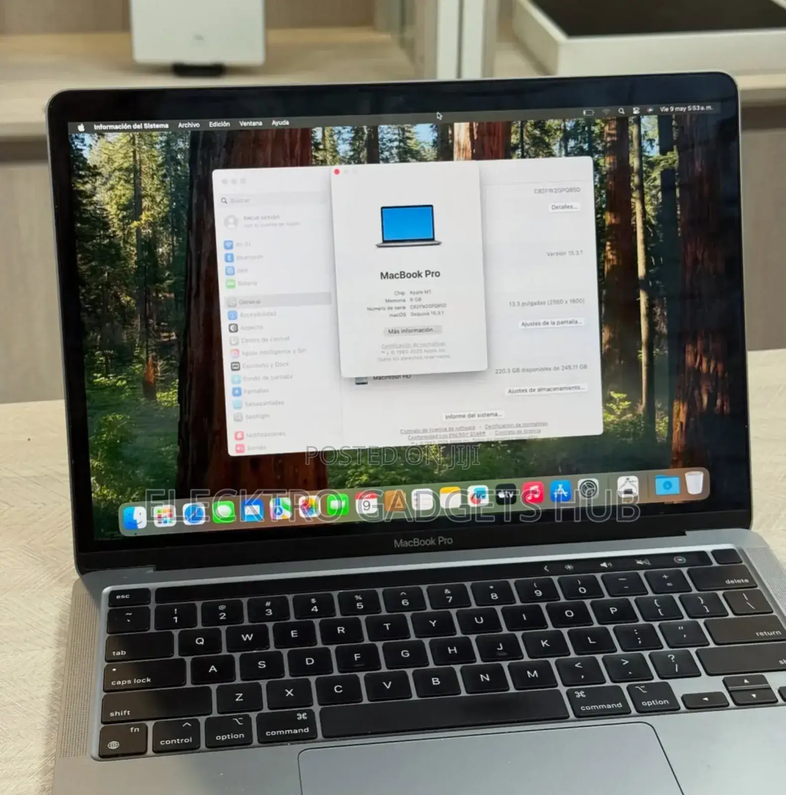 Laptop Apple MacBook Pro 2020 16GB Apple M1 SSD 512GB