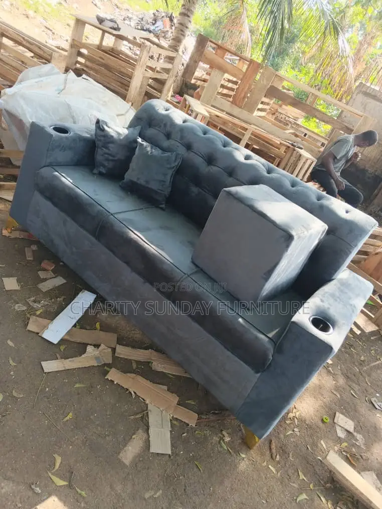 Footrest,2pillows Sofa