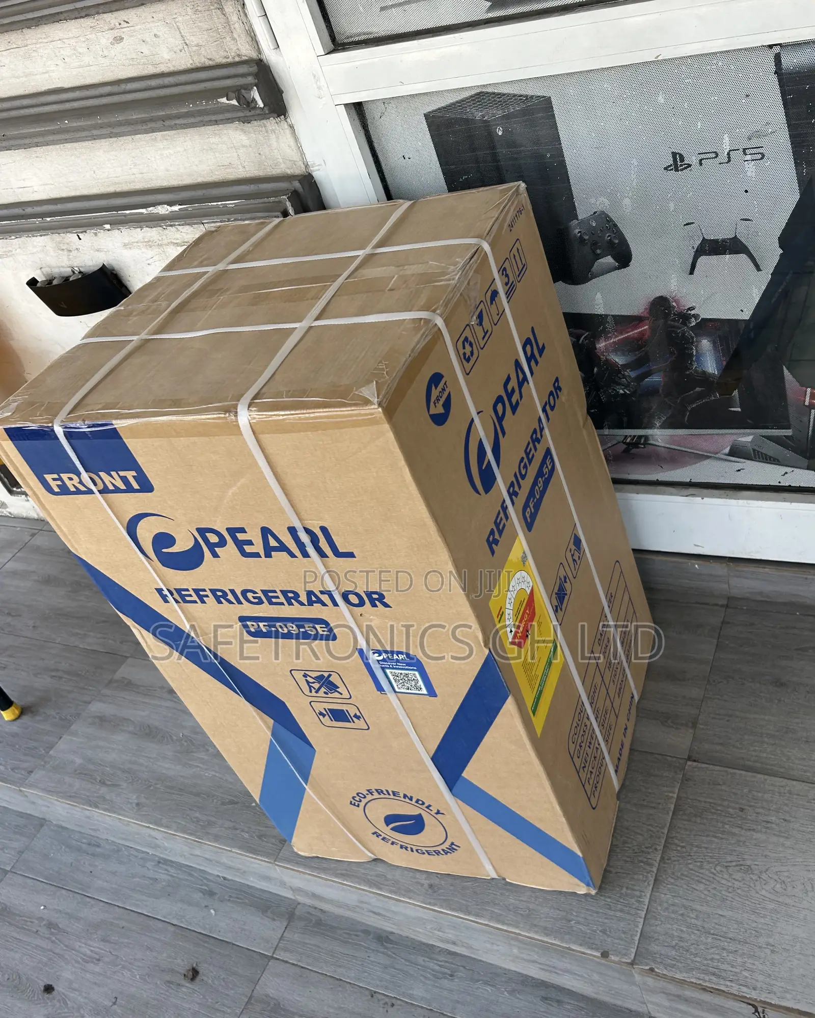 Sealed Black Glass Top Freezer 90l Pearl 1 Door Fridge New