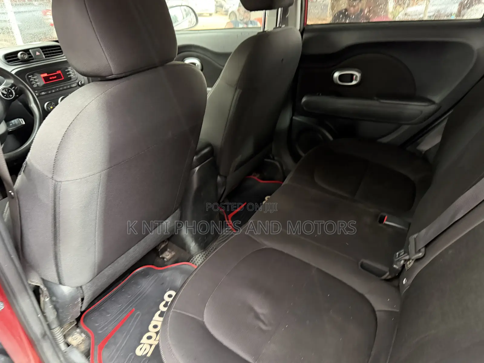 Kia Soul Hatchback 2016 Red