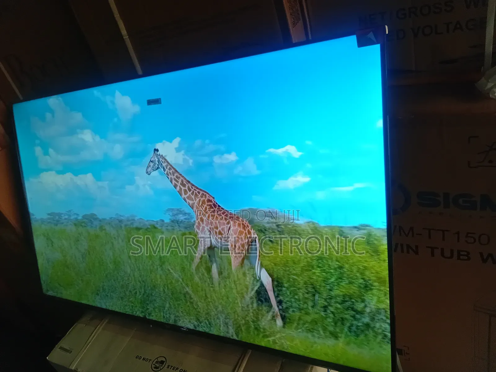 TCL 55inches Smart-Tv Tv Easy to Connect to Wifi and Date TCL Tv