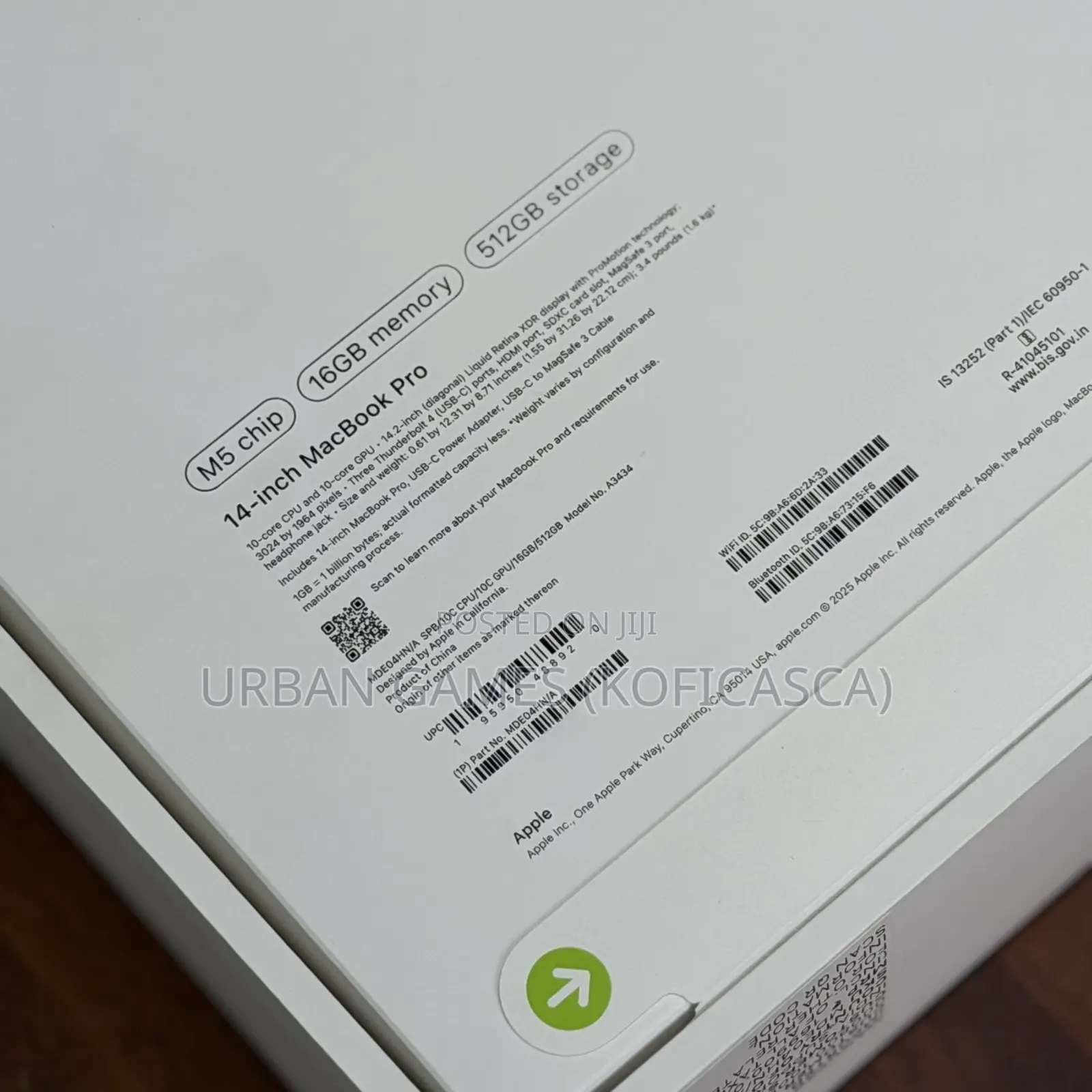 New Laptop Apple MacBook Pro 2025 M5 14-inch 16GB SSD 512GB
