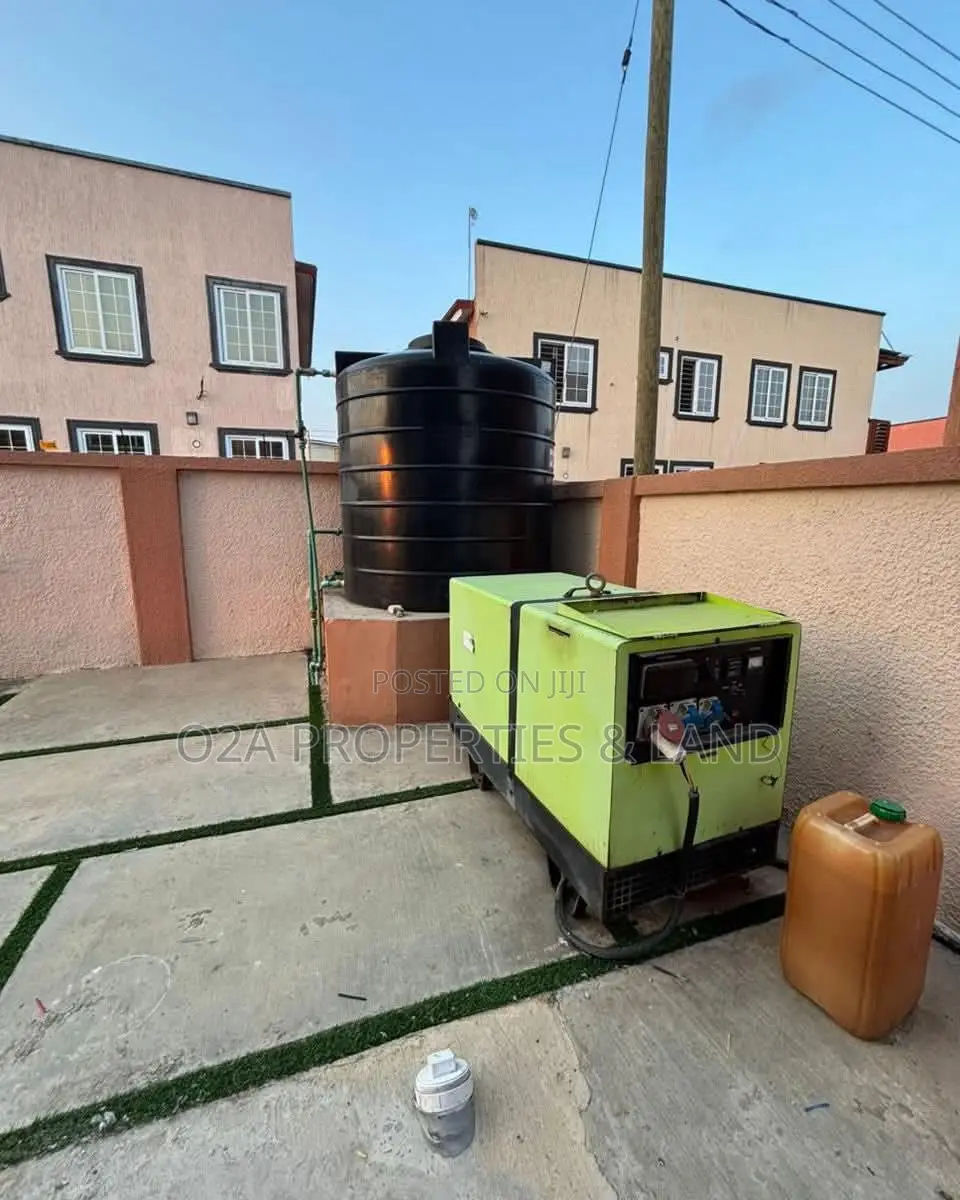 Furnished 3bdrm Townhouse / Terrace in East Airport for rent
