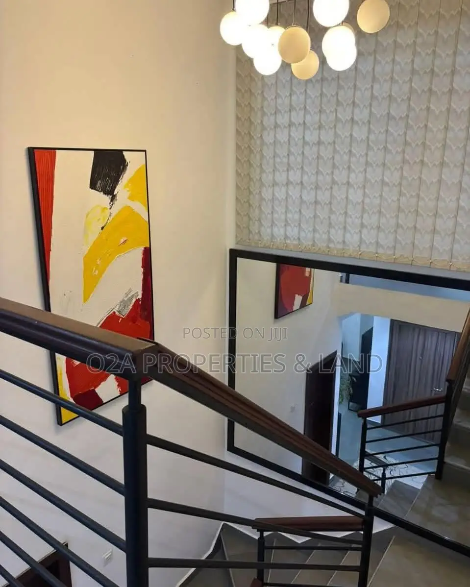 Furnished 3bdrm Townhouse / Terrace in East Airport for rent