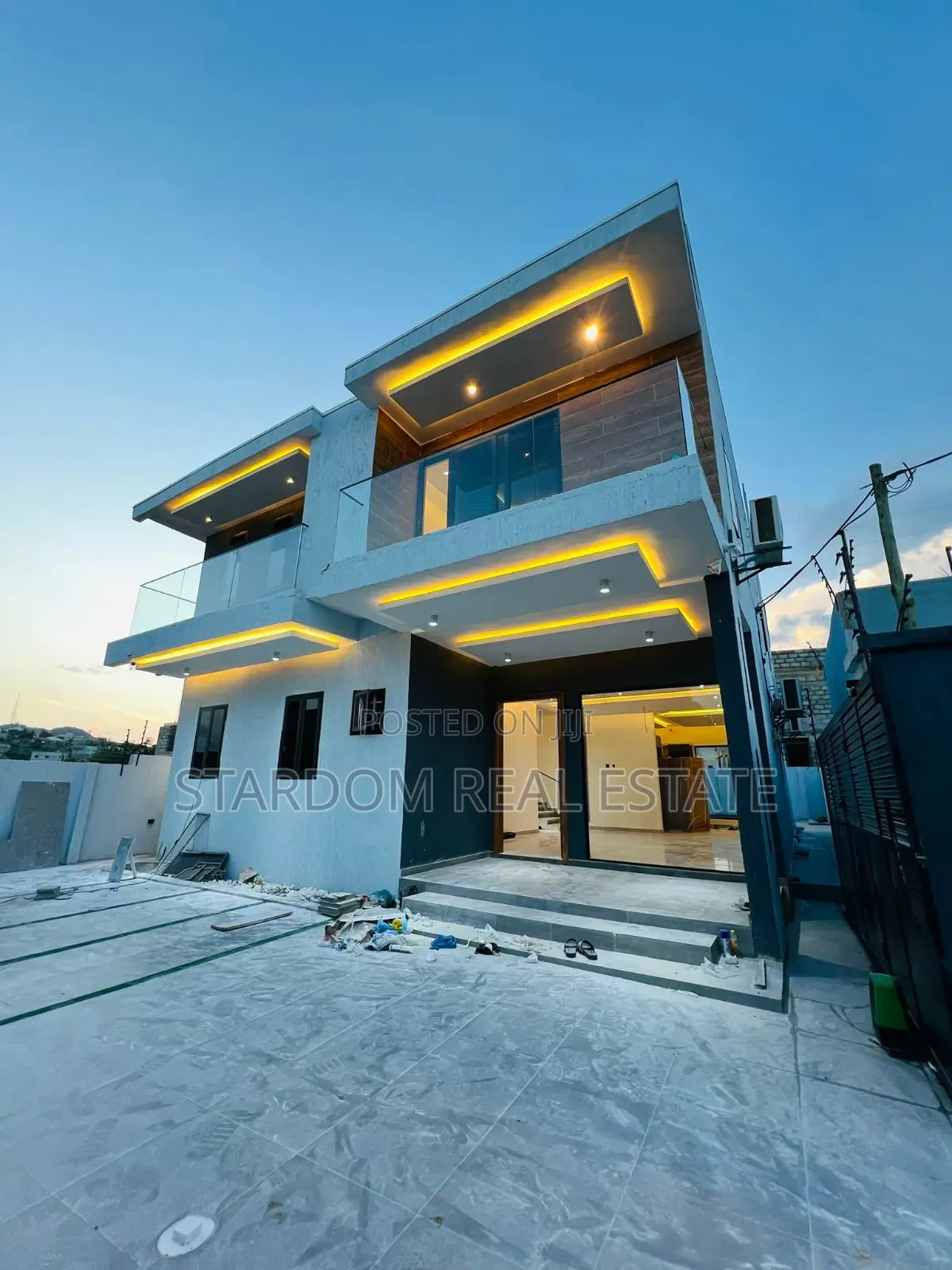 4bdrm Duplex in Abokobi for sale