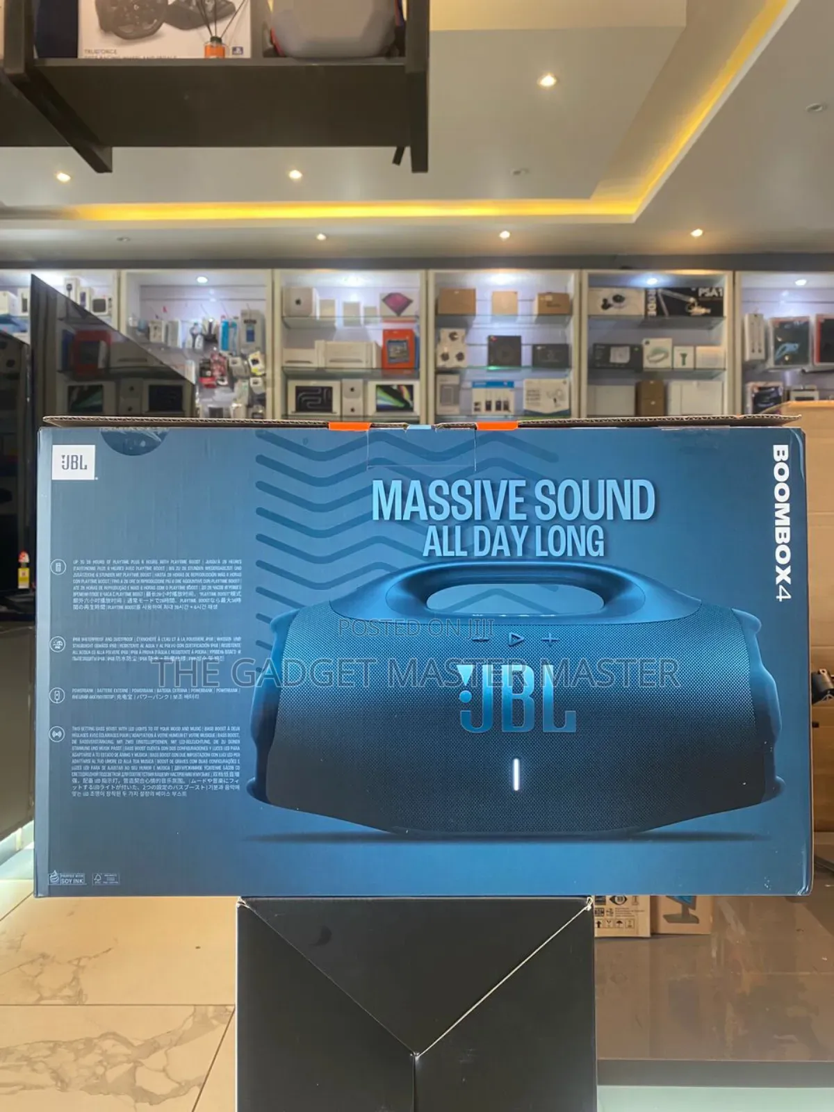 JBL Boombox 4