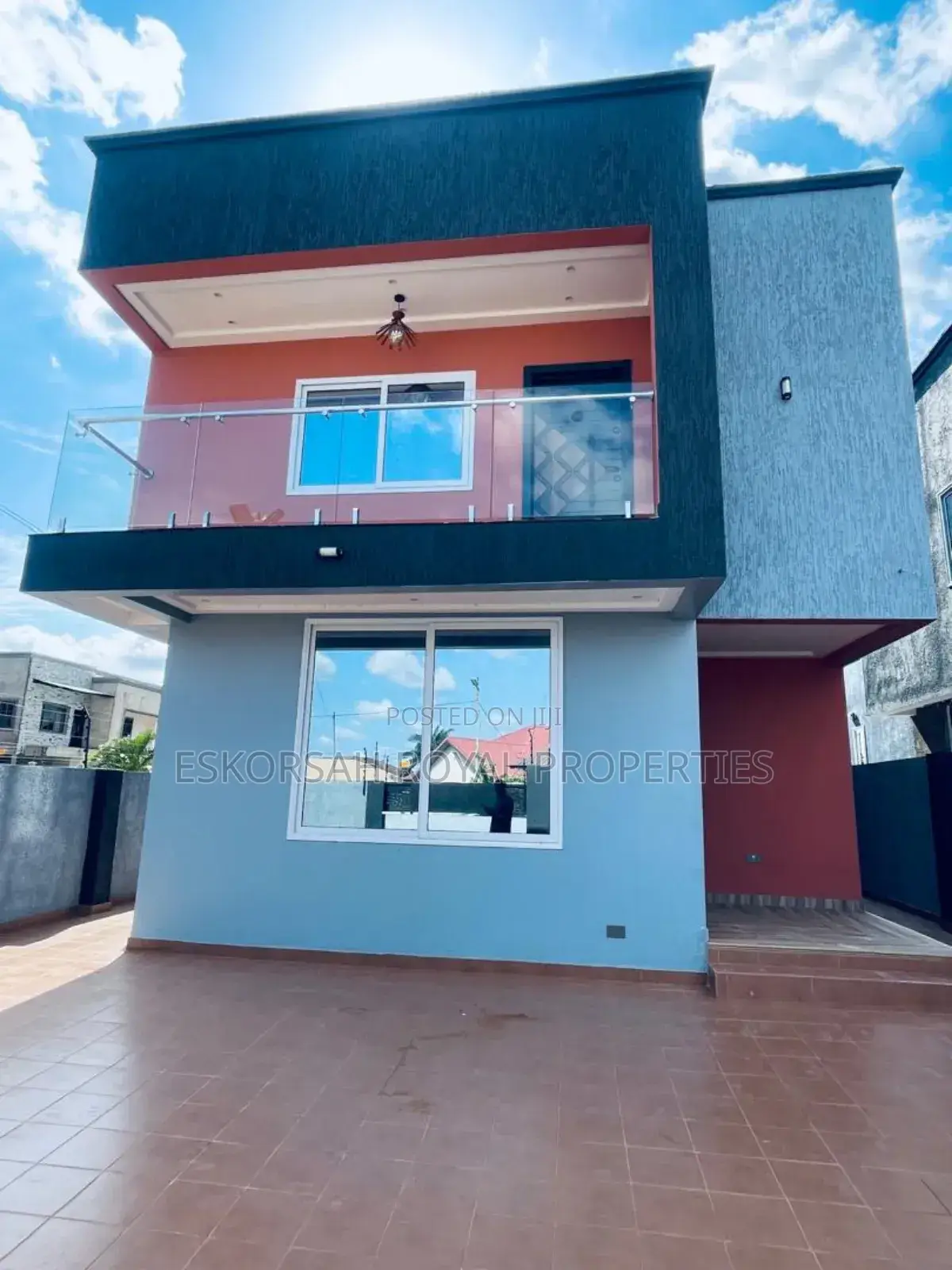 3bdrm House in Oyarifa for sale