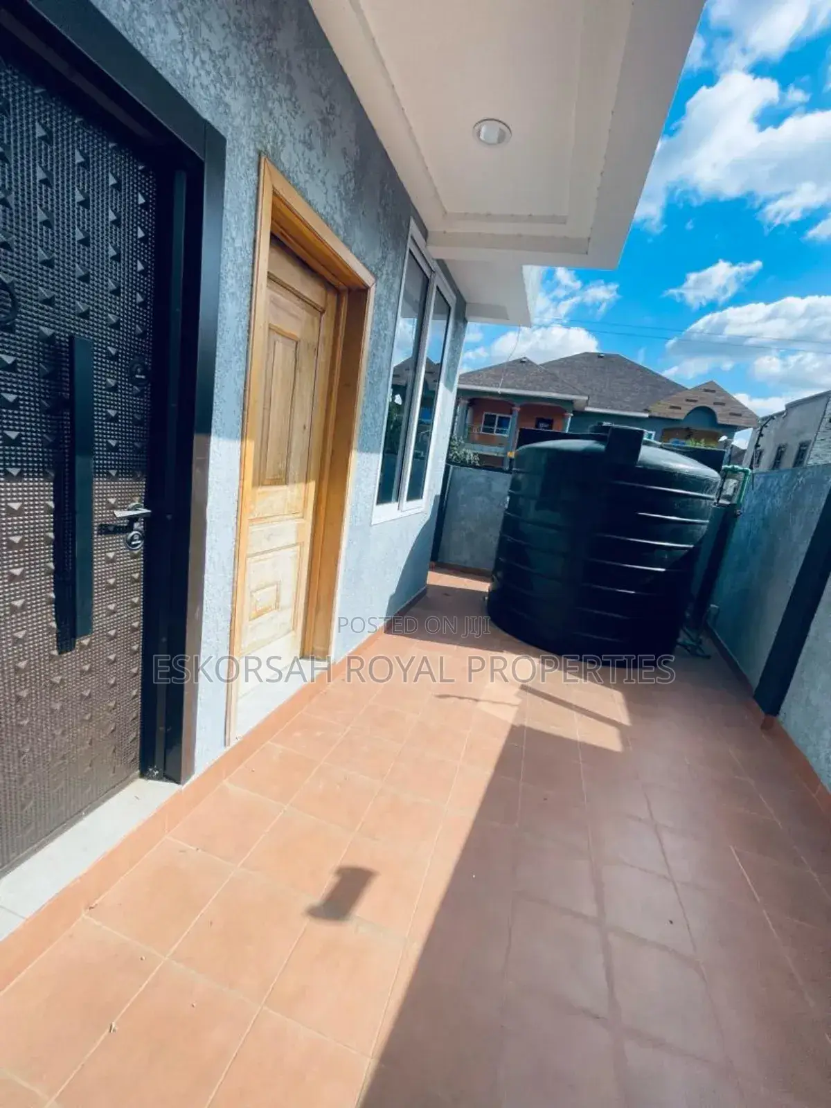 3bdrm House in Oyarifa for sale