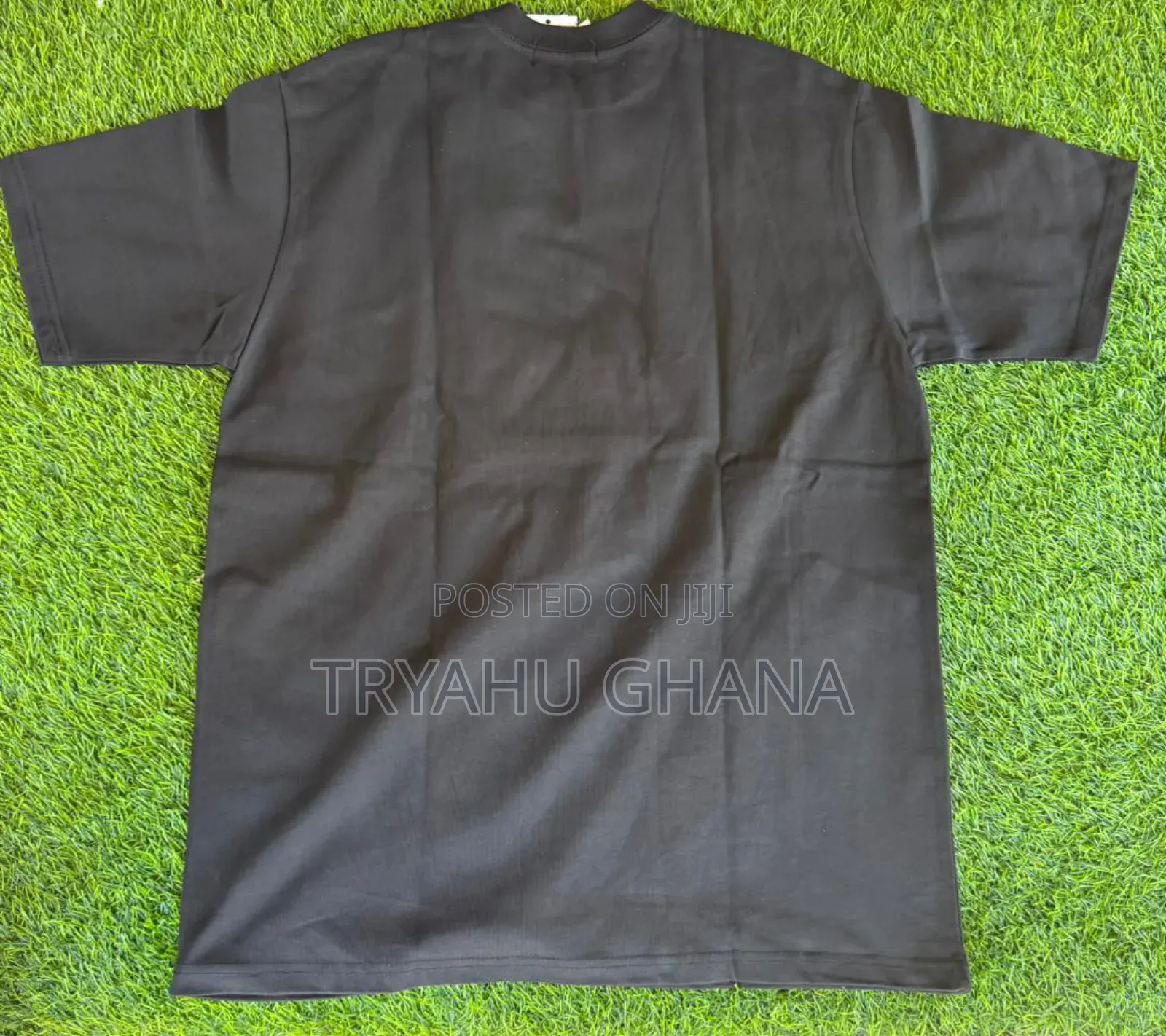 Upgrade Your Look – Men's Round Neck T-shirt At Low Prices At Tryahu
