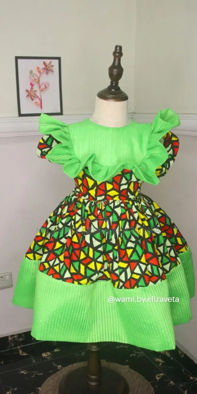 Seamstress For Kids Wear