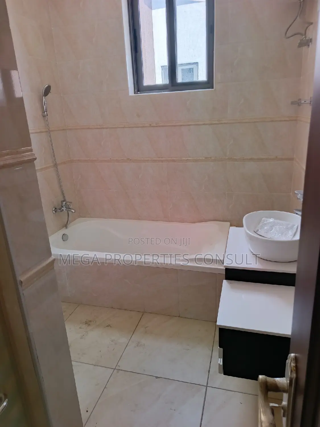 4bdrm House in Achimota for rent
